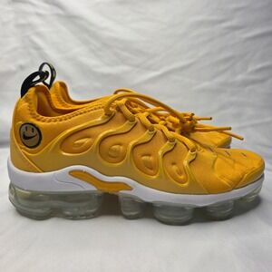 Nike Air VaporMax Plus Go The Extra Smile Pollen Yellow DO5874-700 Womens 6